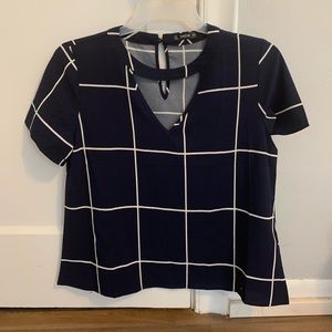 Navy & White Key Hole blouse